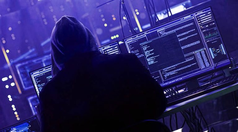 Nueva Vulnerabilidad permite robar datos por medio de altavoces y auriculares de pc